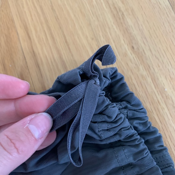 Lululemon grey/blue studio dance pant (unlined) - Picture 4 of 8